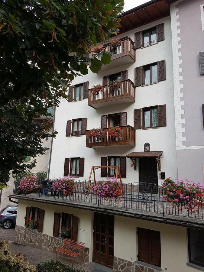 Appartamenti Donini Marco Molveno Exterior foto